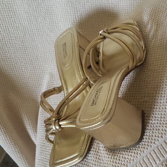 Michael Kors. Gold Heeled Sandals - Picture 5 of 8